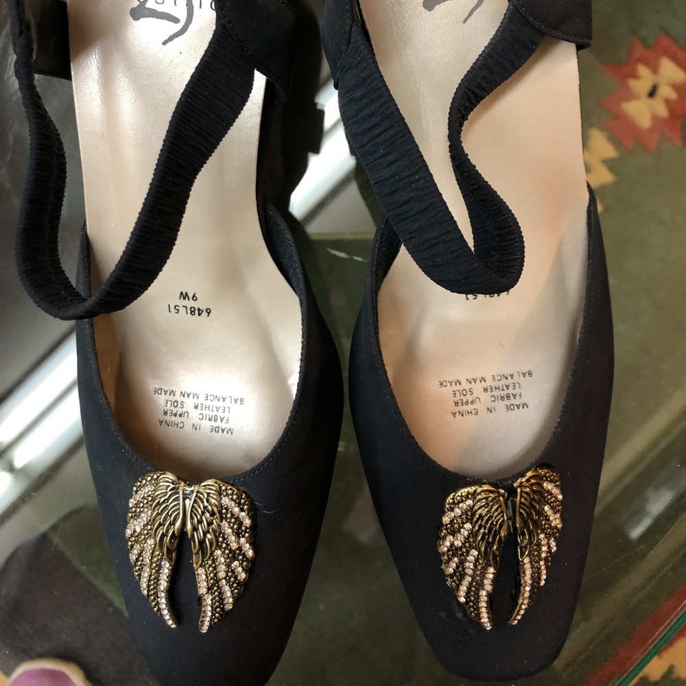 Angel Wings! Lovely custom Black heels.